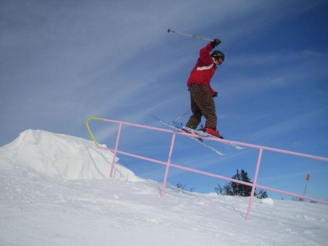 Foto: Någon ur borga crew. Åkare: Hendrik isaksson.