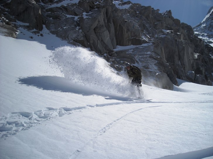 Behövs inte!!!. Foto: Mackan Jarlö. Åkare: Tobias Rydberg.