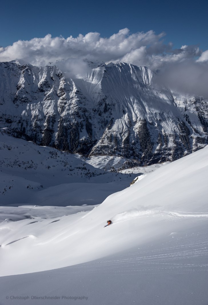 see more of my work here:
http://www.facebook.com. Foto: Christoph Oberschneider. Åkare: C.S..