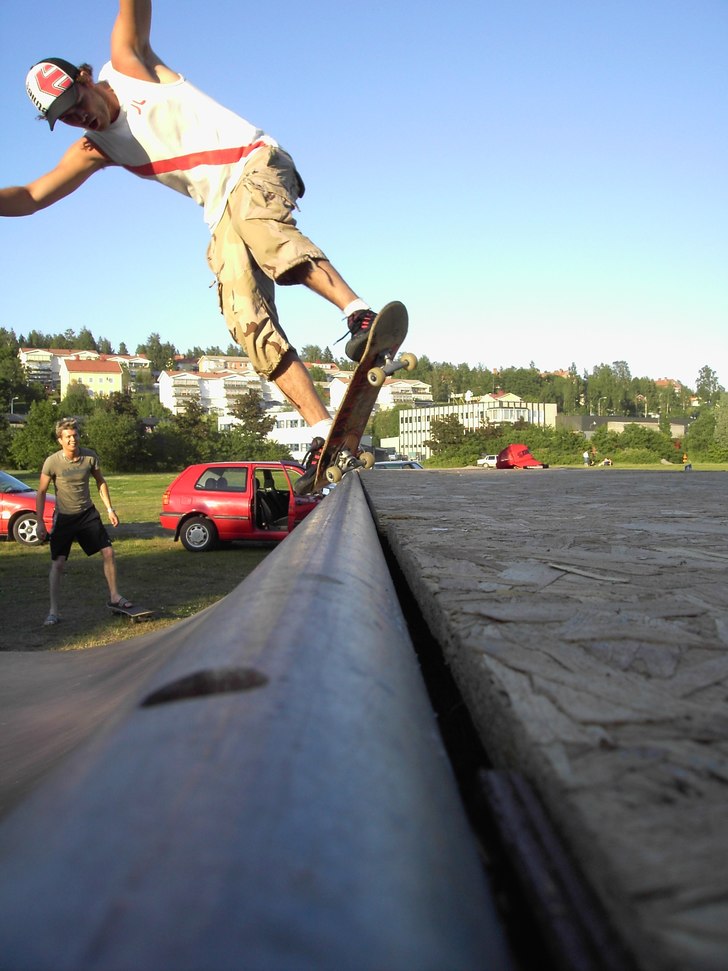 Jag i fjol under en skön skatesession i världens. Foto: Jonas Abrahamsson. Åkare: Kristofer Fahlgren.