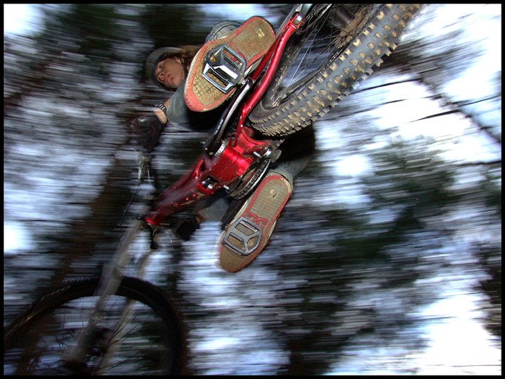 Foto: Jacob Gustafsson. Åkare: Henrik Hvitfeldt.