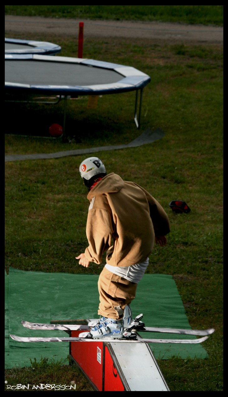 Rail under screlf summer camp. Foto: Robin Andersson. Åkare: Tobias Andersson.