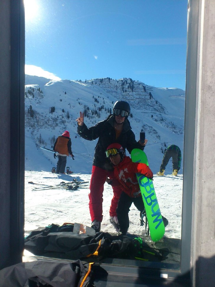 Mayrhofen i spegeln. Foto: Mikael Robsahm.