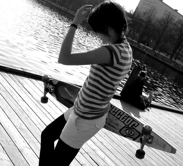 sommar i mars ? :D. Foto: Helen Van. Åkare: Tekla.