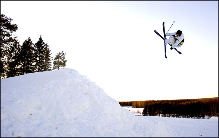 Snabb-redigerat av Emil Högsrtöm. Foto: Tobias Sundqvist. Åkare: David Lundin.