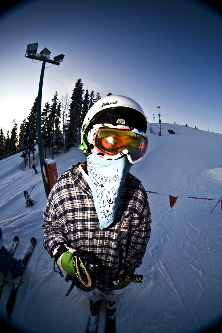 Foto: Anton Tevajärvi. Åkare: Niklas Lundberg.