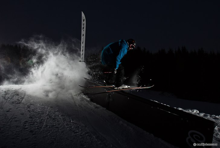Experimenterade med lite snöeffekter när det bö. Foto: Emil Johansson. Åkare: Oscar Abrahamsson.