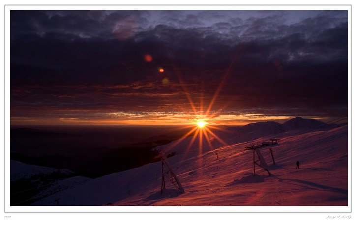 sunset on Chopok. Foto: Juraj Bobocky.