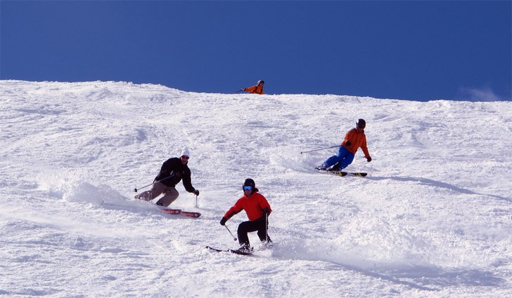 Foto: Hansi Elsbacher. Åkare: Janne Andersson och Janne Garderyd.