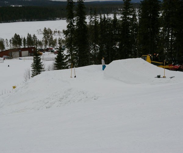 Klövsjö-hoppet inför påskcupen!. Foto: Daniel Roos.