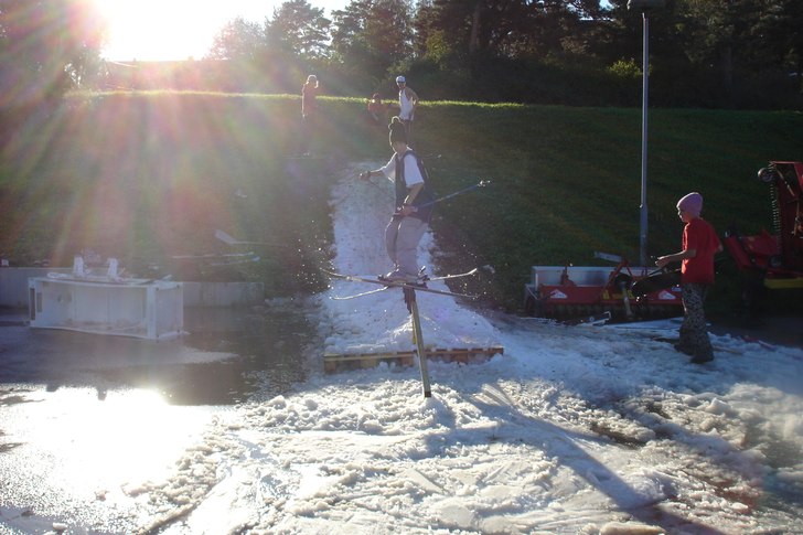 Simon gapar 270 av. Foto: Erik Lindhe. Åkare: Simon Ericsson.
