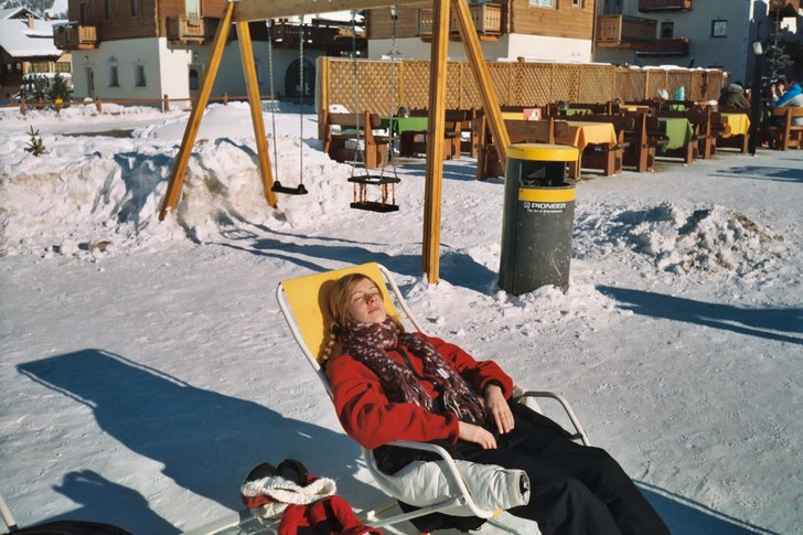 fan va gott ligga och sola i 4 minus grader.
Län. Foto: Joakim öhrnberg. Åkare: sofia lövgren.