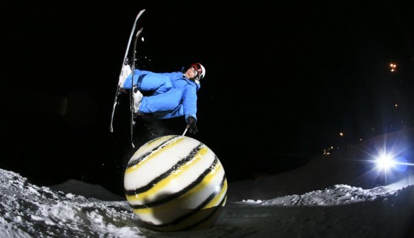 wiiiie. Foto: Oskar Lundgren. Åkare: Thomas Johansson.