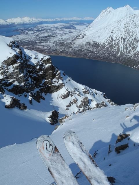 På tur med Kajak øver Kjosen. Her från toppen a. Foto: Patrik Jonsson.