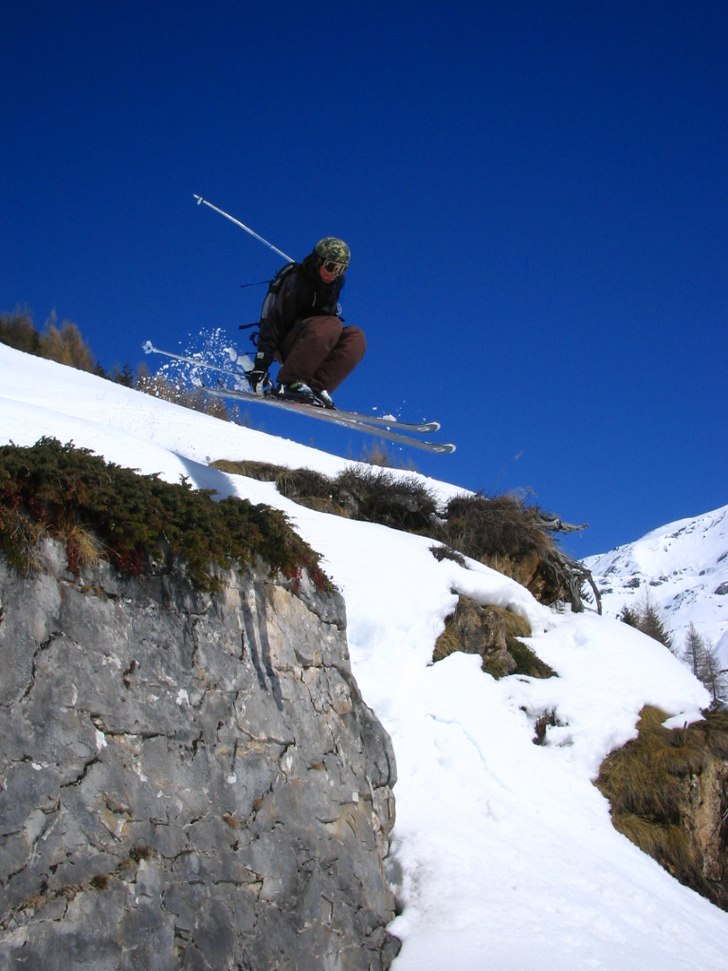 Sluchi vår snö med platt landning..Tack emil (ak. Foto: Emil hedman. Åkare: Dennis.