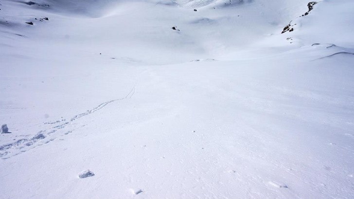 Böljande vita fält hela vägen ner till grytan..