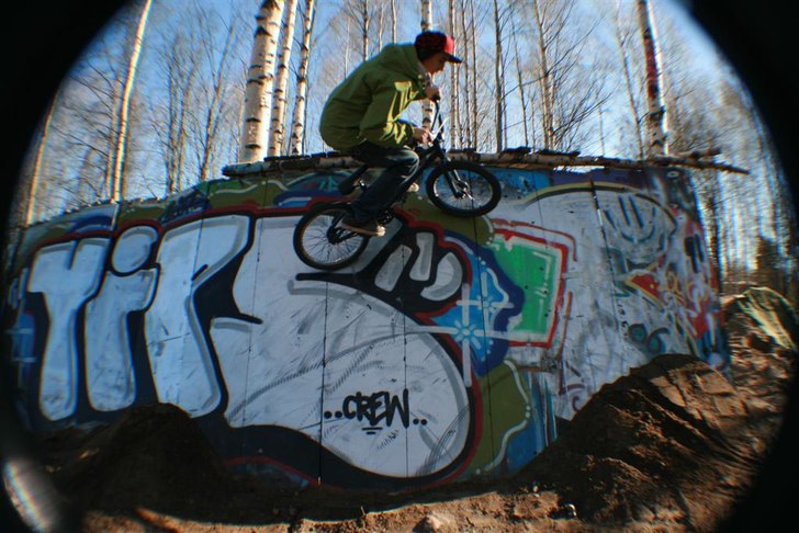 wallride. Foto: Pontus. Åkare: Emil.