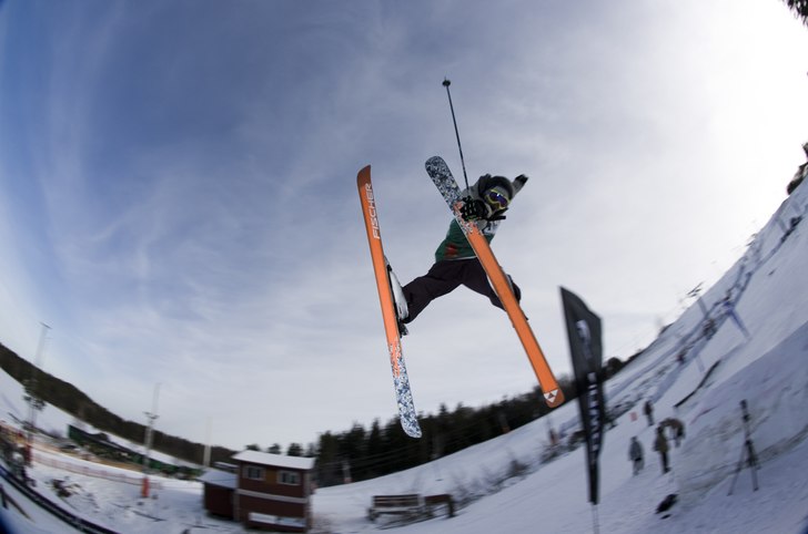 en åtti. Foto: Nicke Jacobsson. Åkare: Ludwig Crabber.