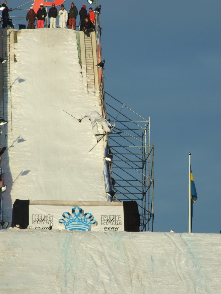 Henrik Harlaut i kvalet i Stadium Winter Jam. Foto: Hugo Ljungquist. Åkare: Henrik Harlaut.