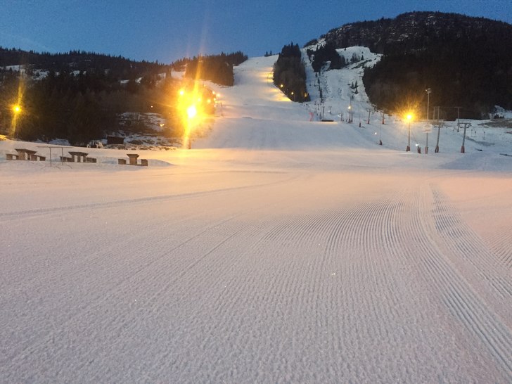 Fine forhold der det er kunstsnø
I de bakkene som.