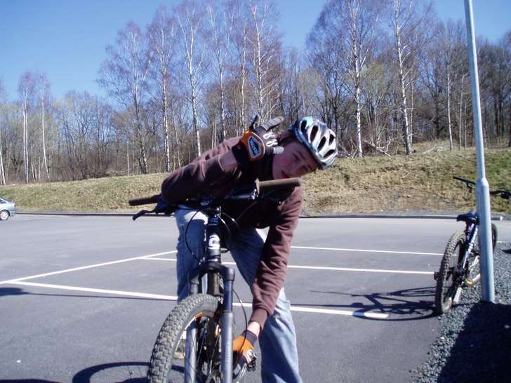 Hehehe:P. Foto: Robin. Åkare: Tobbe.