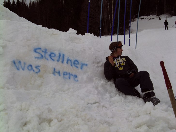 hopp bygge i skule berget  .