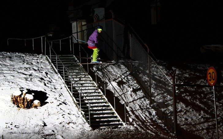 flatdown räcke vid cloetta. . Foto: Alexander Davidson. Åkare: Robin Davidson.