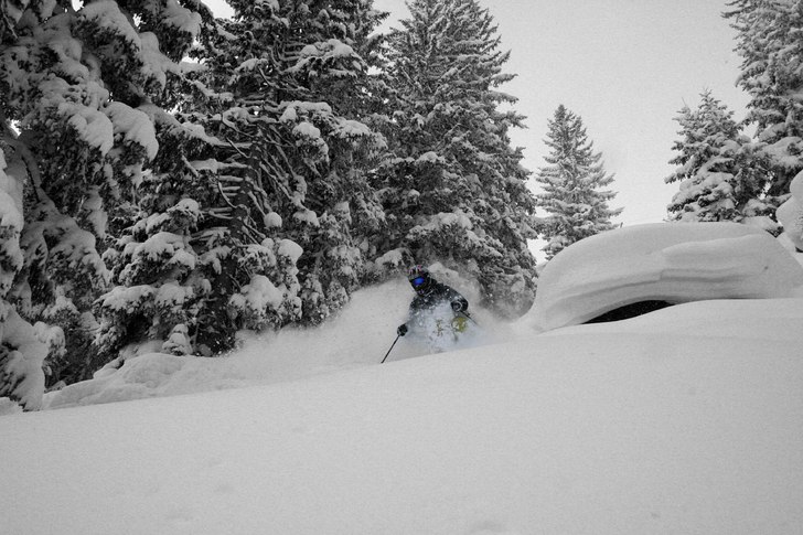 Pow under Nassereinbhan. Gött! (Redigerad; inga f. Foto: Adrian Helly Hansen. Åkare: Viktor Roos.