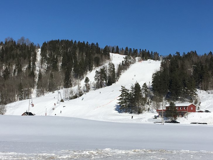 Årets beste skidag
Solen skinner, kiosken er åpe.