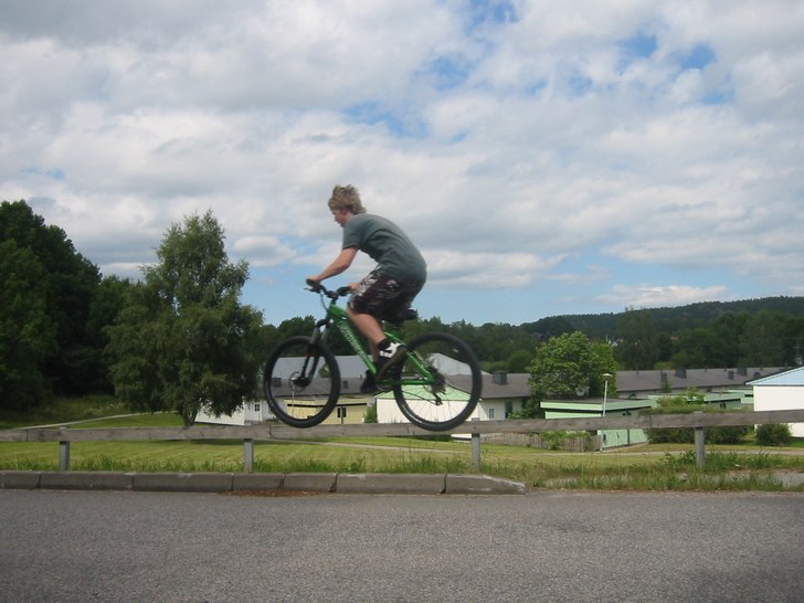 Foto: dennis persson. Åkare: rasmus ericsson.