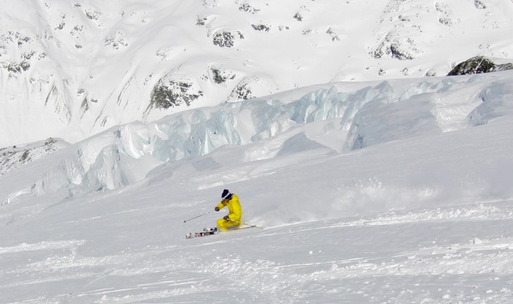 heliskiing whistler. Åkare: Alexander Rutgersson.