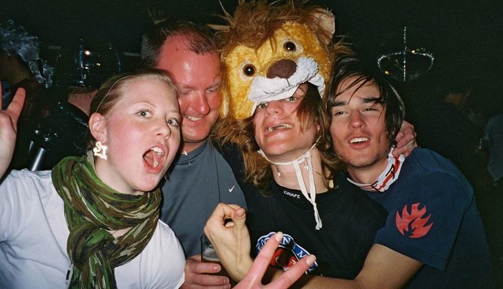 Brud, Lejontämjare, Albin, Jag
Albin är medlem . Foto: Vet ej. Åkare: jag och albin.