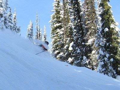 Jesper i längdspåret. Foto: Jonas Lundin. Åkare: Jesper Persson.