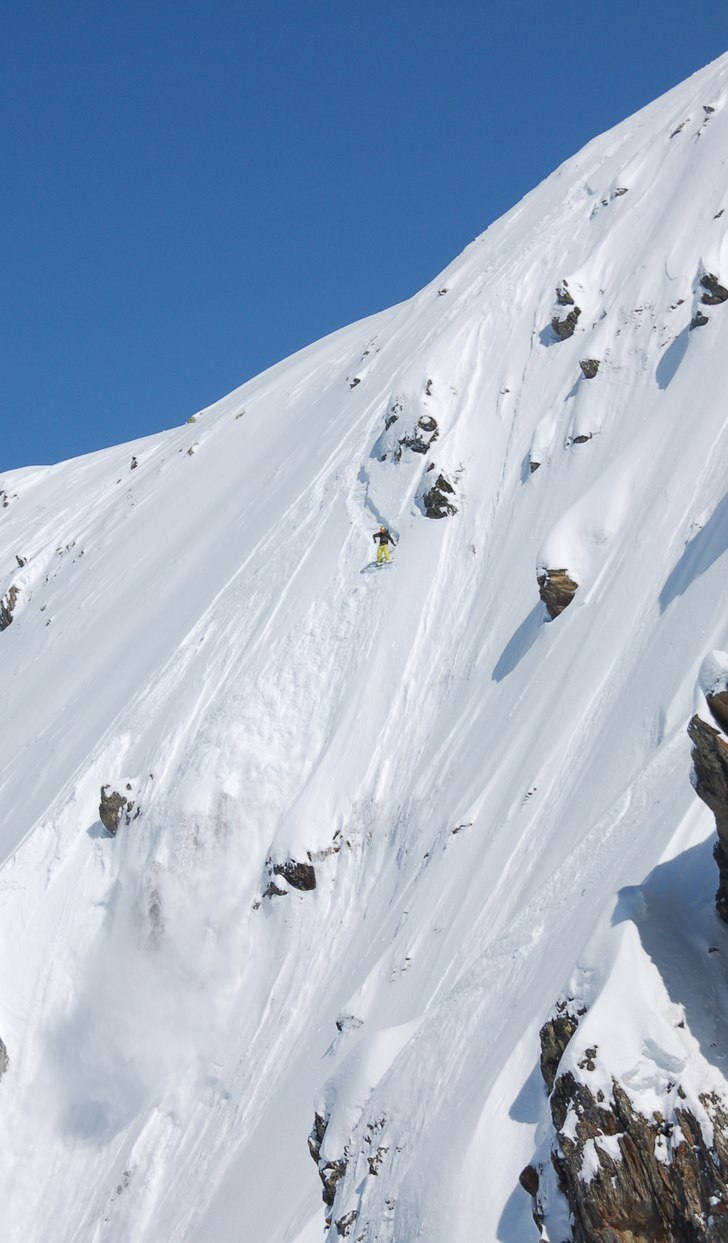 adde kör bran på "wall of death". Foto: Nicklas Haglund. Åkare: Andreas persson.
