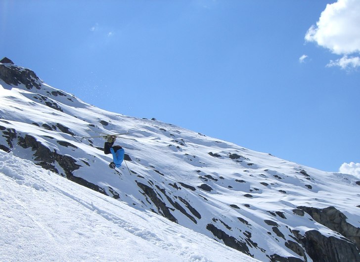 gött med så mkt snö i mitten av maj att gamla g. Foto: jonas åkerlind. Åkare: anders lindgren.
