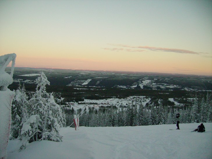 hann ta kort medans vi invänta matte som vanligt. Åkare: Amanda+Marcus.