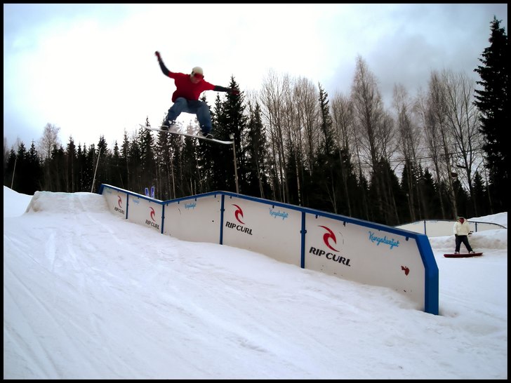 Lip gap på Down Flat Down . Foto: Sean Howley Tha Man. Åkare: Linus Bäckström.