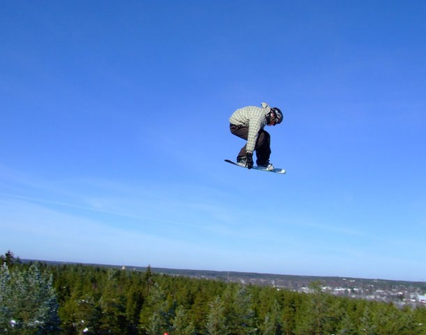 åkte lite i kaustby i början av -07. en oversize. Foto: Jonathan Björkskog. Åkare: Toni (touniii).