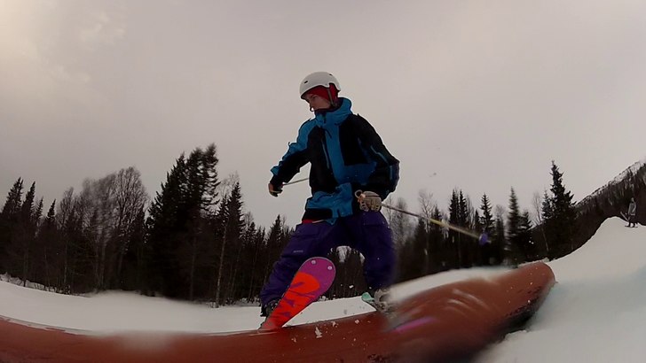 Foto: Niklas Öst. Åkare: Emil Hjerpe.