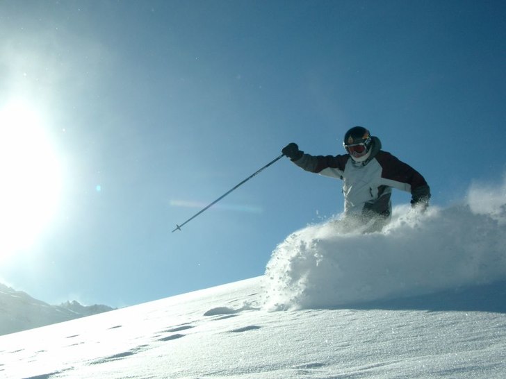 Puder en solig dag.. Foto: Richard Ovesen. Åkare: Tomas Wall.
