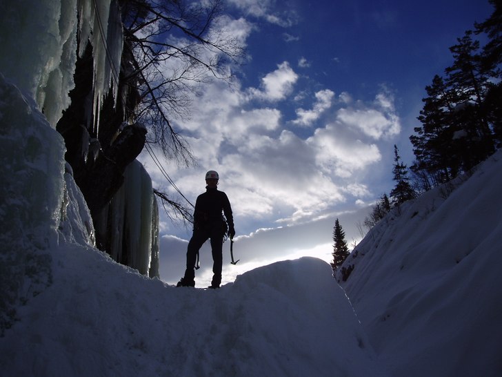 Efter 7 timmars regnig bilfärd till Norge hittade. Foto: Jonas Tufvesson. Åkare: Johan Bogg.