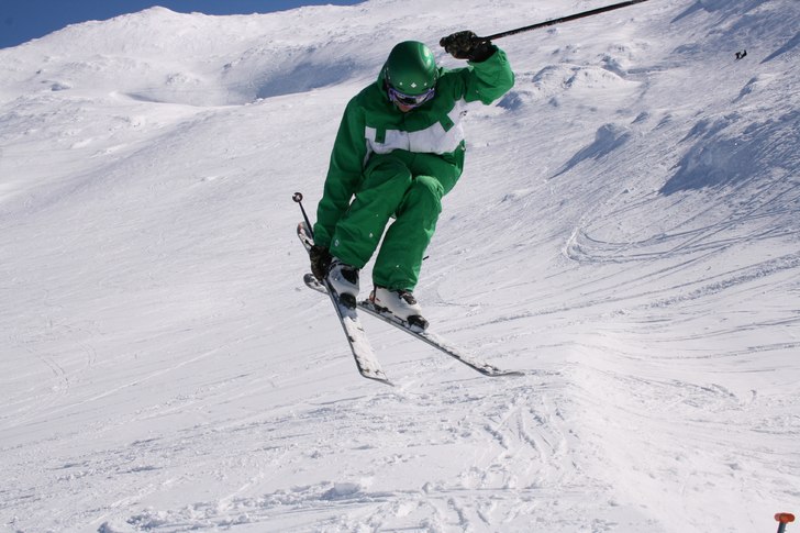 Lek i ravin. Foto: Patrik Jansson. Åkare: Thomas Eklund.