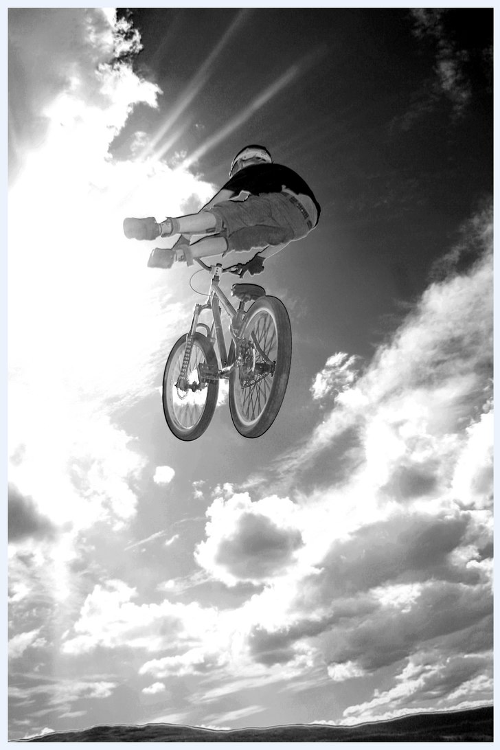 Foto: Douglas broström. Åkare: Samuel honka nångonting.