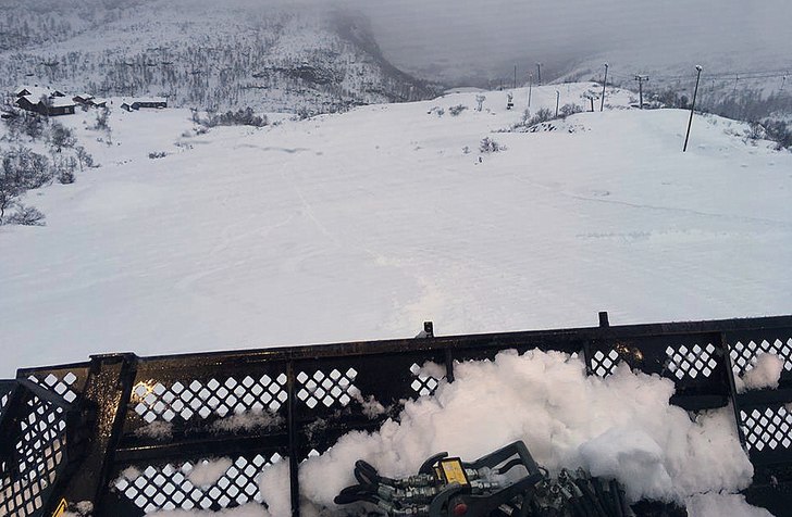 Mer nysnø
I løpet av natten kom det nye 10 cm ny.