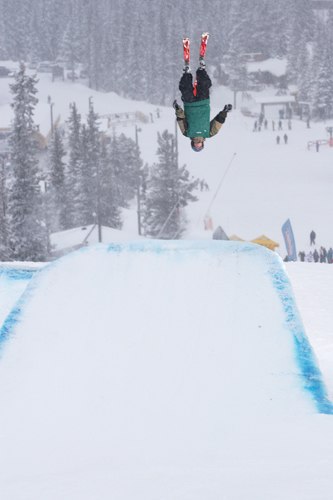 bf på jibacademy. Foto: nån på jibacademy. Åkare: jag.
