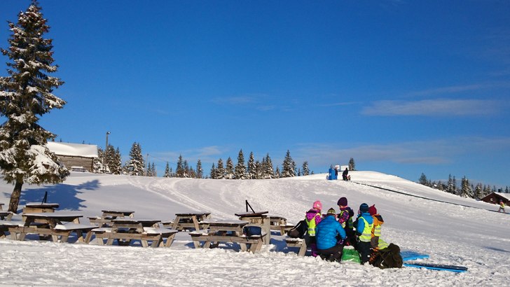 VELKOMMEN 
Nysnø og fine forhold .