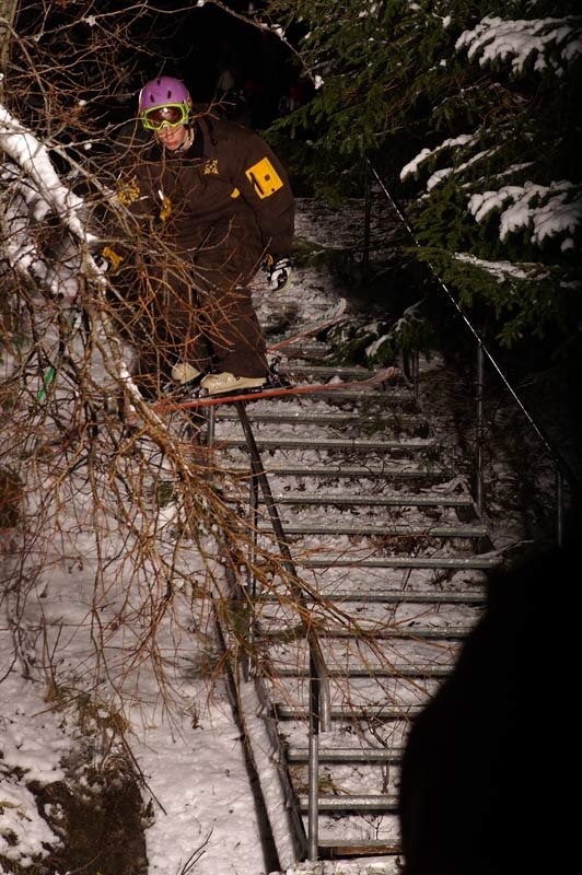 Ganska dåliga moves men gillar bilden och ljuset.. Foto: Johan Ståhlberg. Åkare: Mathew.