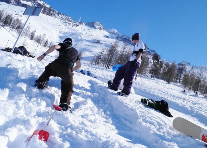 Foto: Dani O'Donnell. Åkare: Vänster: Micke Johansson     .............          Höger: Johan Kapteijn.