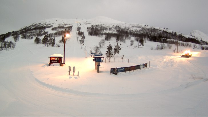 Vi opnar til topps i dag
Hornindal skisenter opnar.