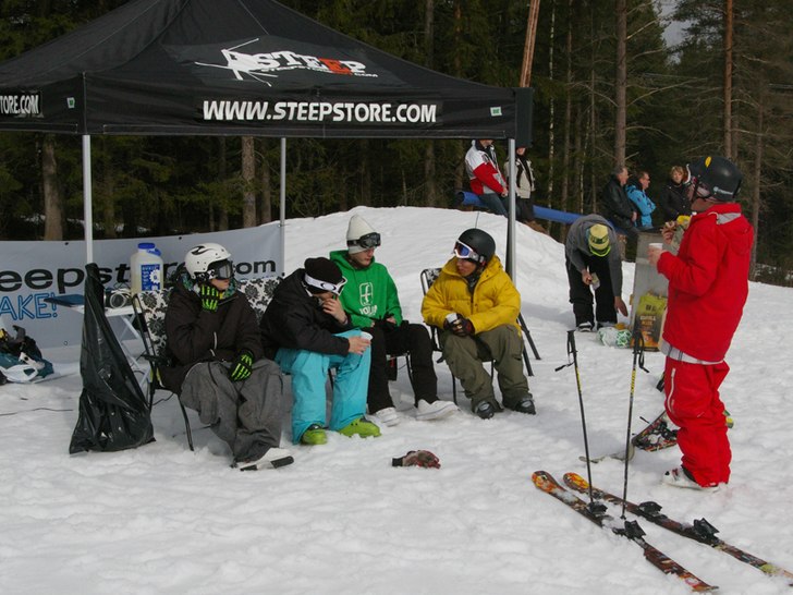 Korvpaus mitt i backen under vår session i Sundsv. Foto: Daniel Roos. Åkare: Viktor Ångman.